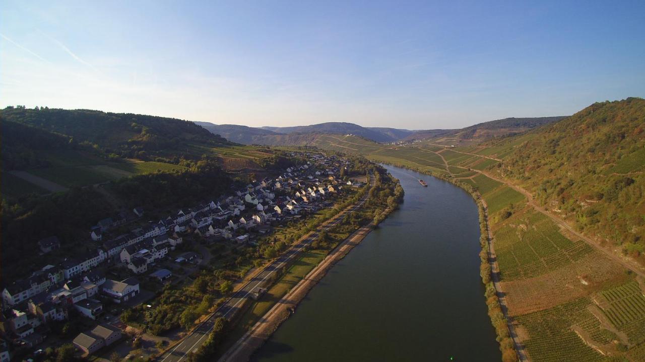 Ferienwohnung Suedkurve Briedel Esterno foto